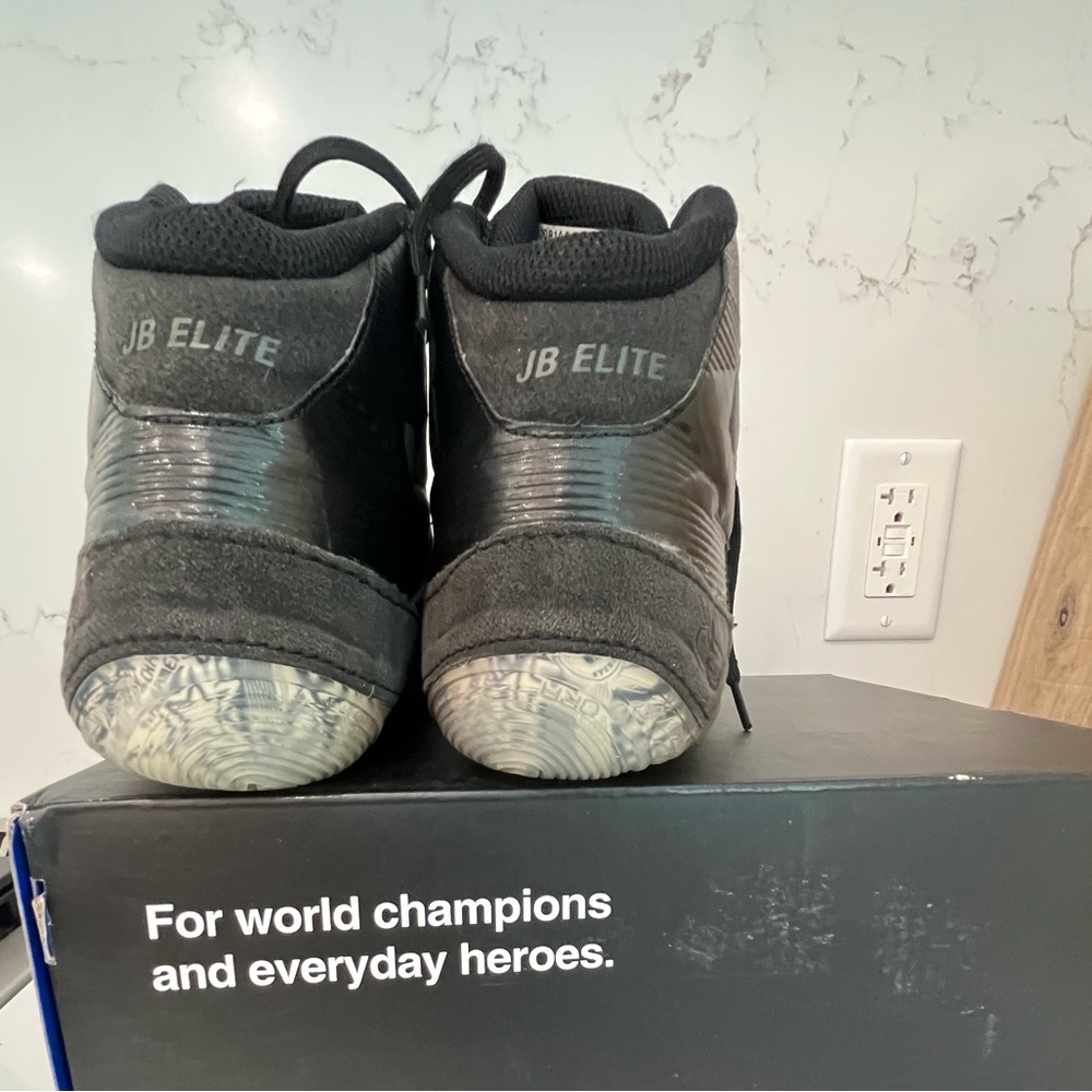 jb wrestling shoes